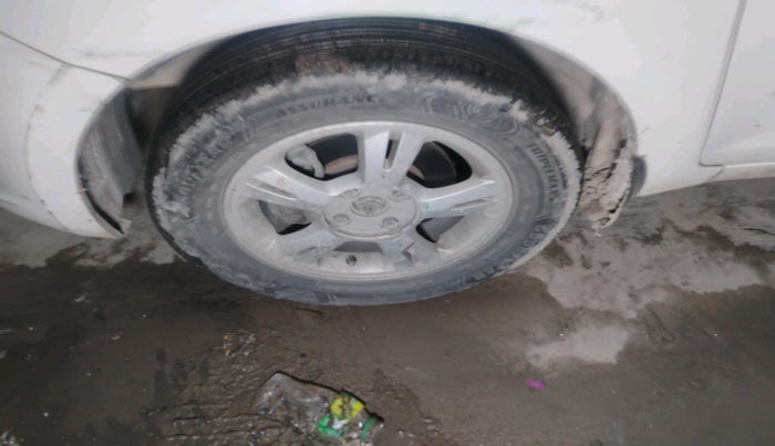 2011 Hyundai i20 ASTA 1.2, Petrol, Manual, 84,467 km, tyre