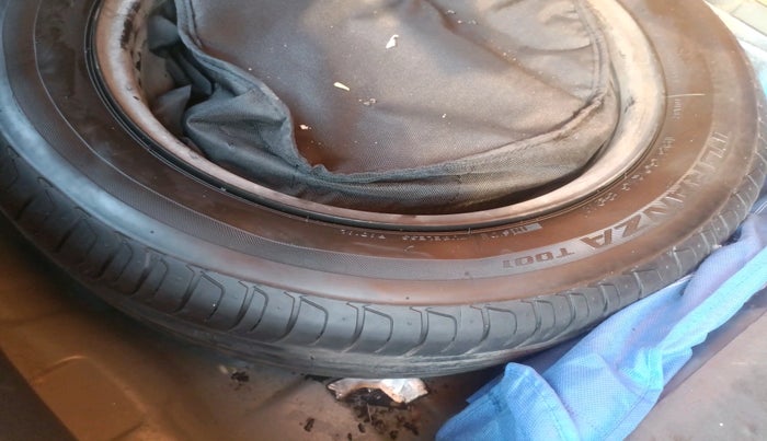 2023 Tata NEXON PURE SUNROOF 1.2 PETROL, Petrol, Manual, 18,950 km, tyre