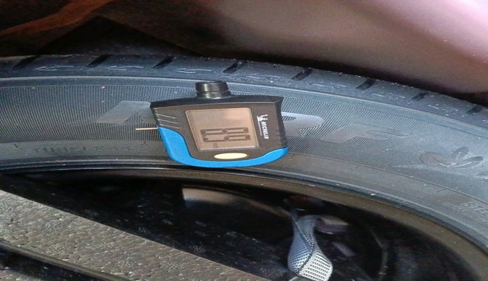 2024 Volkswagen TAIGUN HIGHLINE 1.0 TSI MT, Petrol, Manual, 12,768 km, tyre