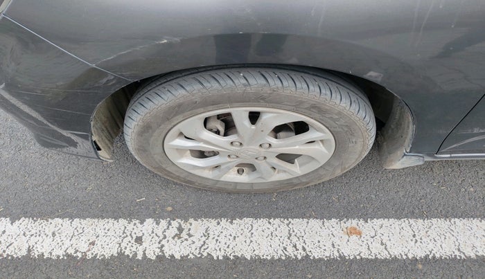 2019 Honda Amaze 1.2L I-VTEC V, Petrol, Manual, 54,411 km, tyre