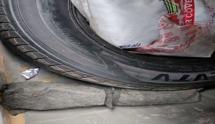 2019 Honda Amaze 1.2L I-VTEC V, Petrol, Manual, 54,411 km, tyre