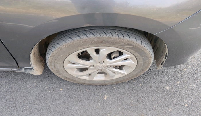 2019 Honda Amaze 1.2L I-VTEC V, Petrol, Manual, 54,411 km, tyre