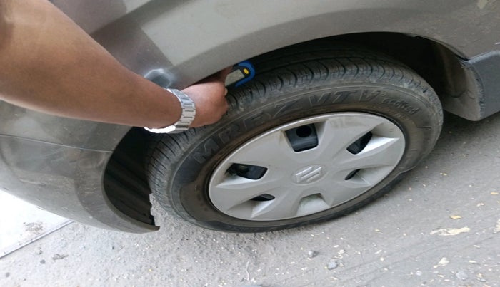 2025 Maruti New Wagon-R VXI CNG 1.0, Petrol, Manual, 5,586 km, tyre