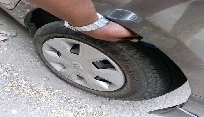 2025 Maruti New Wagon-R VXI CNG 1.0, Petrol, Manual, 5,586 km, tyre