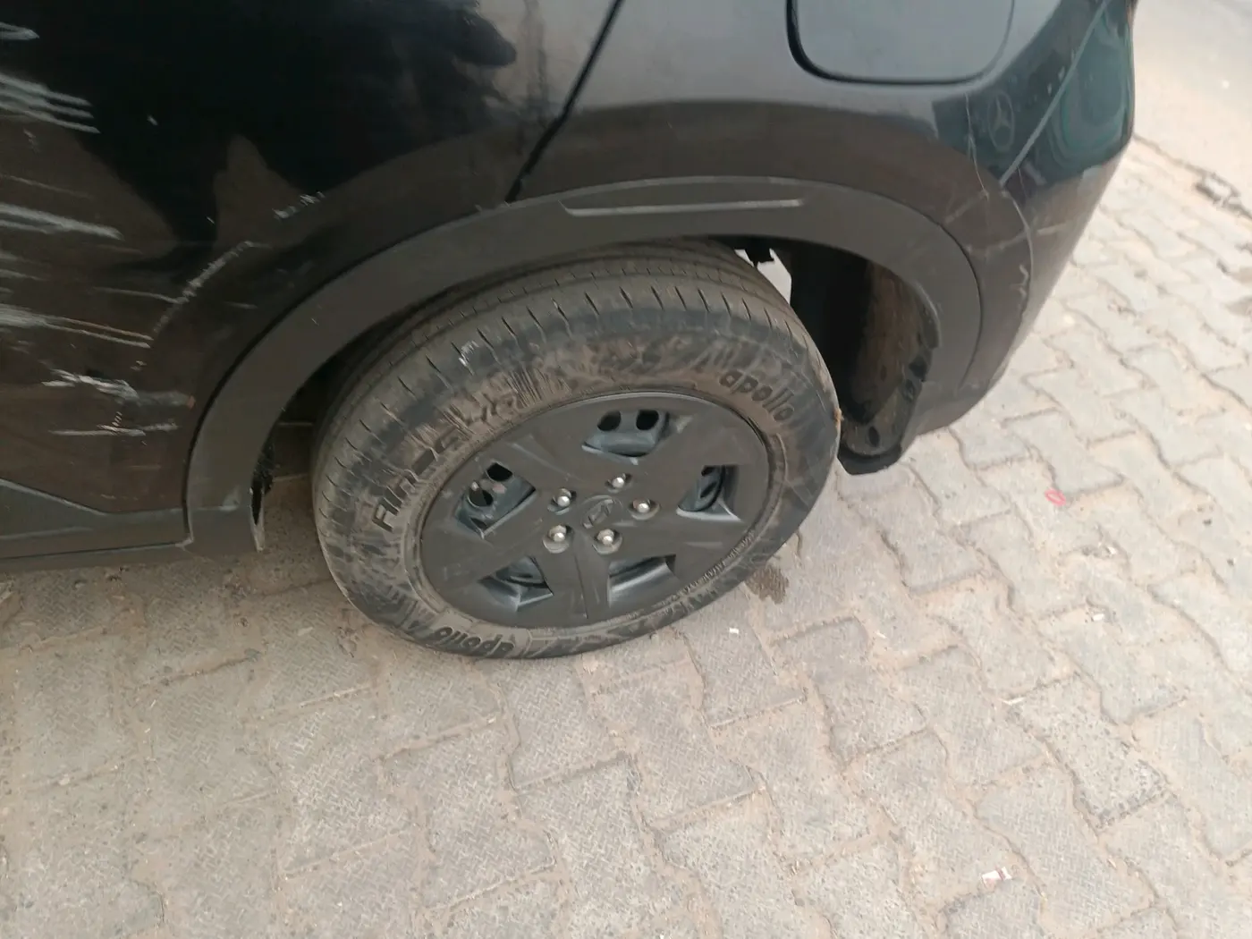2024 Hyundai VENUE S 1.2, Petrol, Manual, 39,129 km, tyre
