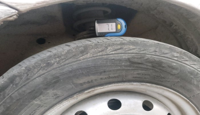 2011 Maruti Wagon R 1.0 LXI, Petrol, Manual, 61,528 km, tyre