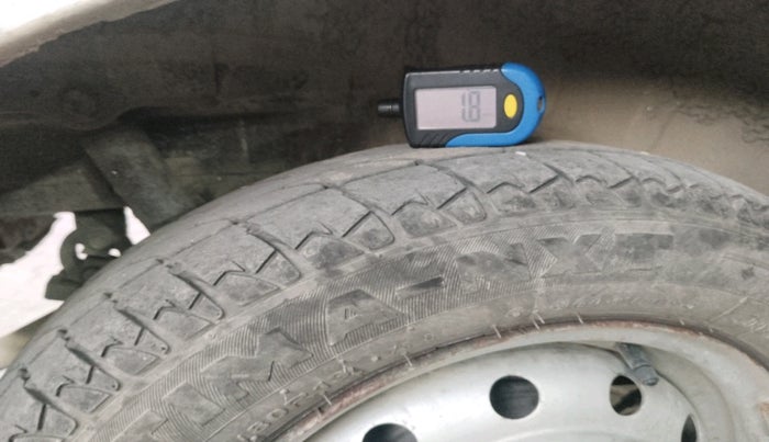 2011 Maruti Wagon R 1.0 LXI, Petrol, Manual, 61,528 km, tyre