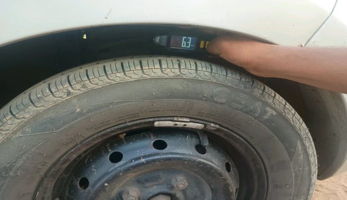 2016 Maruti Alto 800 LXI, Petrol, Manual, 86,725 km, tyre