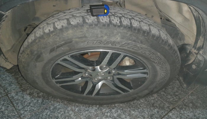 2018 Toyota Fortuner 2.8 4X2 MT, Diesel, Manual, 84,647 km, tyre