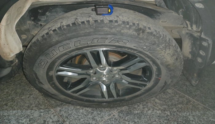 2018 Toyota Fortuner 2.8 4X2 MT, Diesel, Manual, 84,647 km, tyre