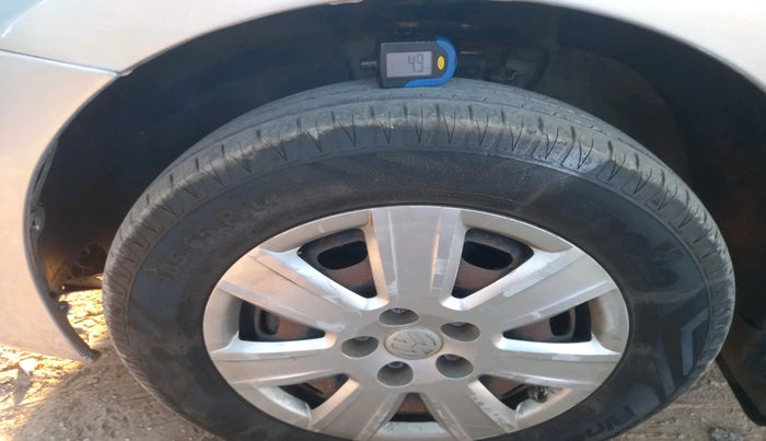 2012 Volkswagen Vento COMFORTLINE DIESEL 1.6, Diesel, Manual, 1,56,588 km, tyre