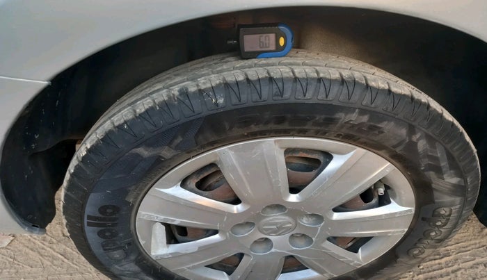 2012 Volkswagen Vento COMFORTLINE DIESEL 1.6, Diesel, Manual, 1,56,588 km, tyre