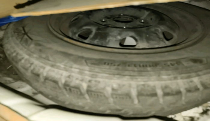 2012 Maruti Alto K10 VXI, Petrol, Manual, 1,16,884 km, tyre