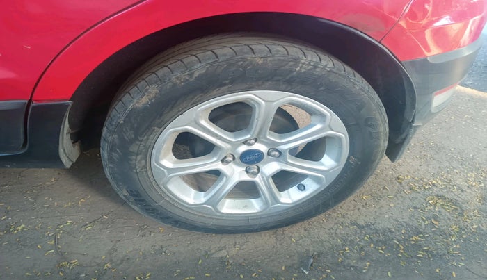 2019 Ford Ecosport TITANIUM + 1.5L DIESEL, Diesel, Manual, 1,23,456 km, tyre