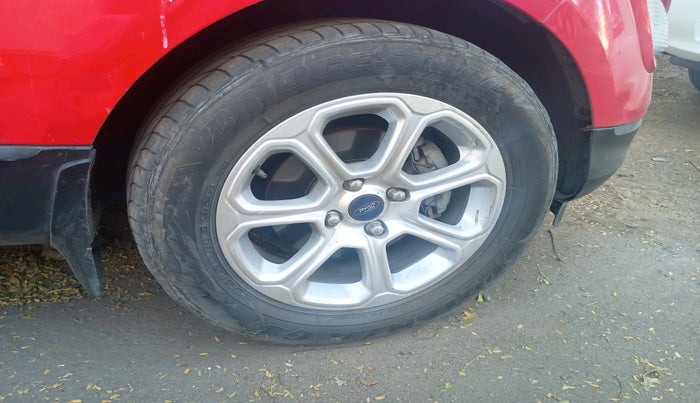 2019 Ford Ecosport TITANIUM + 1.5L DIESEL, Diesel, Manual, 1,23,456 km, tyre