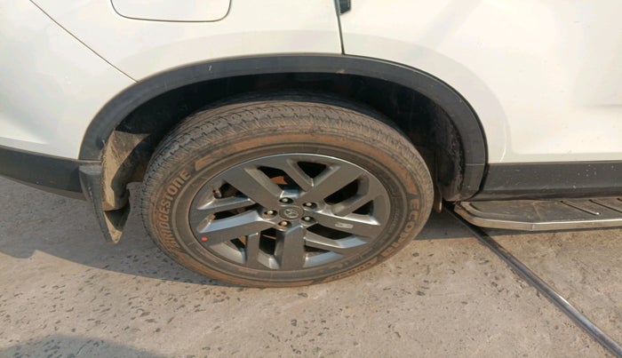 2022 Tata Safari XT PLUS, Diesel, Manual, 37,464 km, tyre