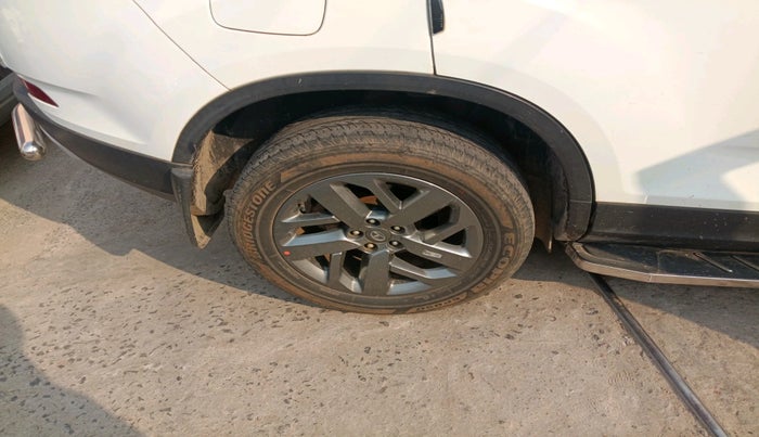 2022 Tata Safari XT PLUS, Diesel, Manual, 37,464 km, tyre