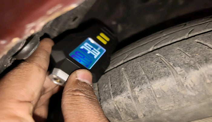 2014 Honda City 1.5L I-DTEC VX, Diesel, Manual, 1,20,397 km, tyre