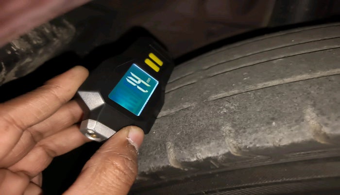 2014 Honda City 1.5L I-DTEC VX, Diesel, Manual, 1,20,397 km, tyre