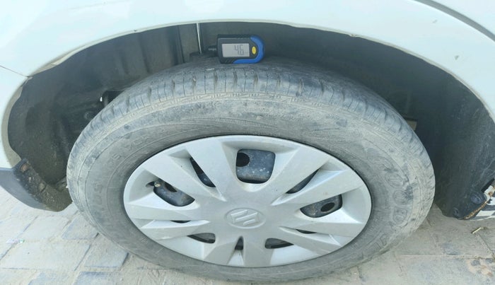 2014 Maruti Swift Dzire VDI, Diesel, Manual, 1,62,141 km, tyre