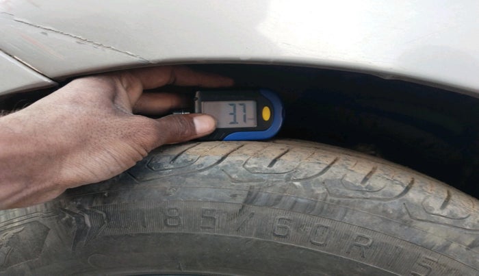 2014 Skoda Rapid 1.5 TDI CR ACTIVE, Diesel, Manual, 78,416 km, tyre