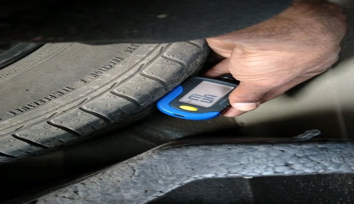 2014 Skoda Rapid 1.5 TDI CR ACTIVE, Diesel, Manual, 78,416 km, tyre