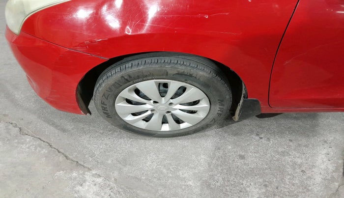 2016 Maruti Baleno DELTA PETROL 1.2, Petrol, Manual, 1,60,688 km, tyre