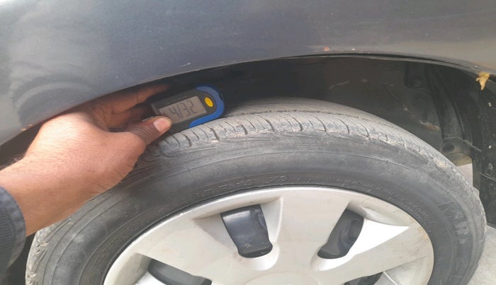 2017 Maruti Alto K10 VXI, Petrol, Manual, 1,27,538 km, tyre