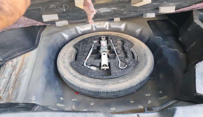 2018 Maruti Ciaz ZETA DIESEL 1.3, Diesel, Manual, 93,166 km, tyre