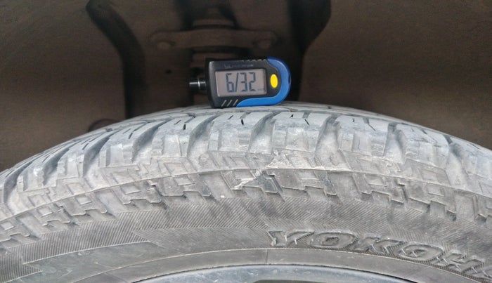 2019 KIA SELTOS HTK PLUS 1.5, Petrol, Manual, 1,00,566 km, tyre