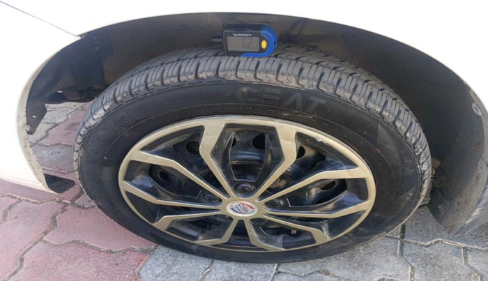 2010 Maruti Wagon R 1.0 VXI, Petrol, Manual, 1,24,231 km, tyre