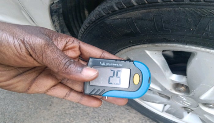 2012 Hyundai i20 MAGNA 1.4 CRDI, Diesel, Manual, 1,60,000 km, tyre