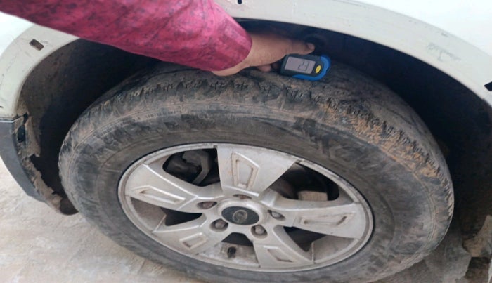 2012 Mahindra XUV500 W6, Diesel, Manual, 94,599 km, tyre