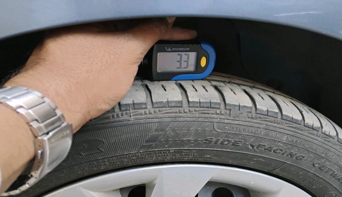 2014 Hyundai Grand i10 MAGNA 1.2 KAPPA VTVT, Petrol, Manual, 1,01,897 km, tyre