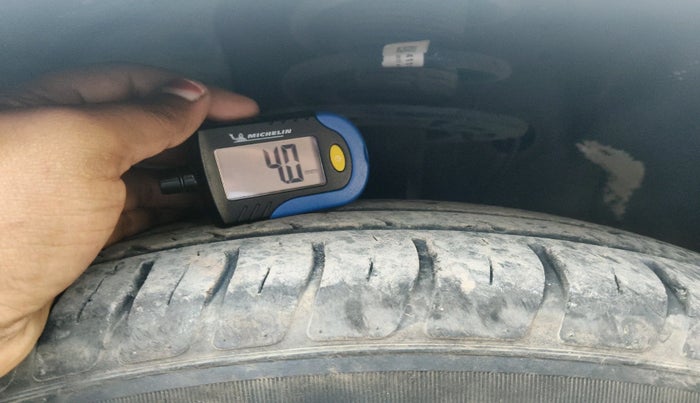 2023 Maruti Dzire VXI AMT, Petrol, Automatic, 26,480 km, tyre