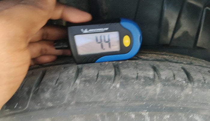 2023 Maruti Dzire VXI AMT, Petrol, Automatic, 26,480 km, tyre