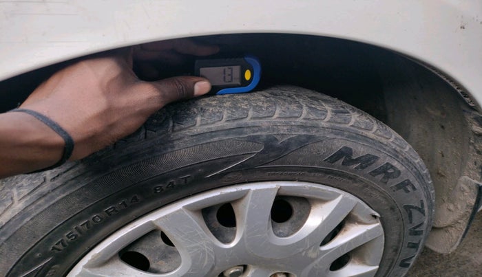 2011 Hyundai i20 MAGNA 1.2, Petrol, Manual, 88,116 km, tyre