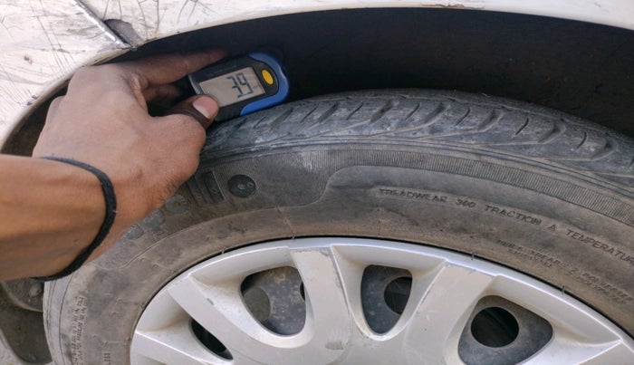 2011 Hyundai i20 MAGNA 1.2, Petrol, Manual, 88,116 km, tyre