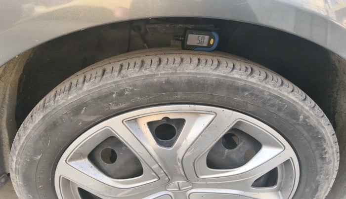 2022 Tata ALTROZ XM PLUS PETROL, Petrol, Manual, 23,681 km, tyre