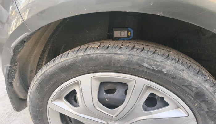 2022 Tata ALTROZ XM PLUS PETROL, Petrol, Manual, 23,681 km, tyre