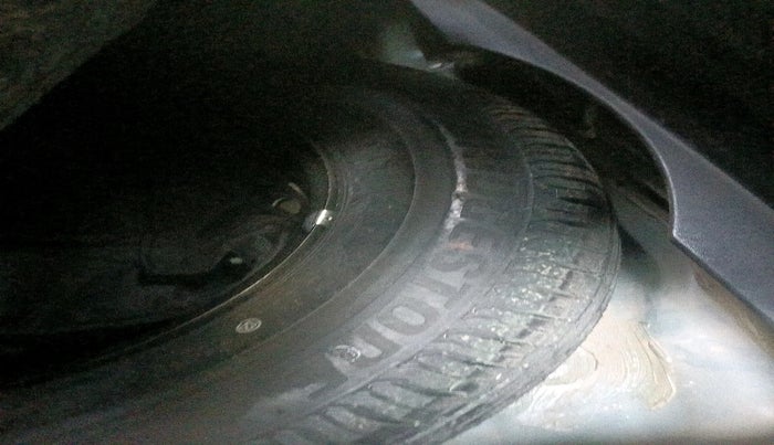 2023 Tata ALTROZ XZ + SUNROOF, Petrol, Manual, 42,679 km, tyre