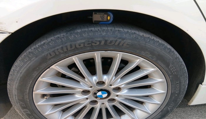 2013 BMW 3 Series 320D LUXURYLINE, Diesel, Automatic, 1,14,000 km, tyre