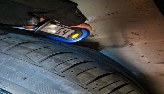 2023 Tata NEXON CREATIVE AMT 1.5 DIESEL, Diesel, Automatic, 40,143 km, tyre