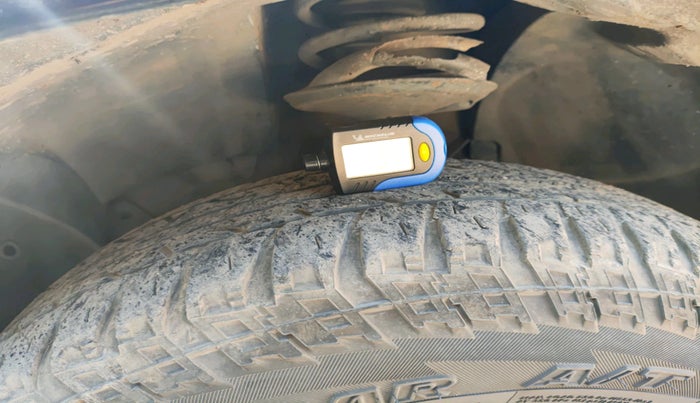 2014 Renault Duster 110 PS RXZ 4X4 MT DIESEL, Diesel, Manual, 1,52,038 km, tyre