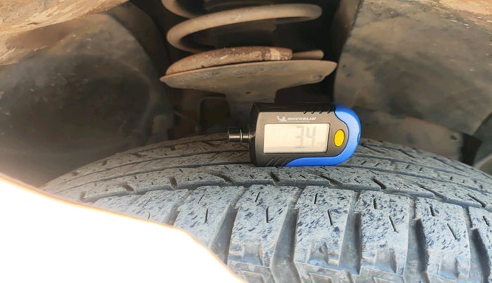 2014 Renault Duster 110 PS RXZ 4X4 MT DIESEL, Diesel, Manual, 1,52,038 km, tyre