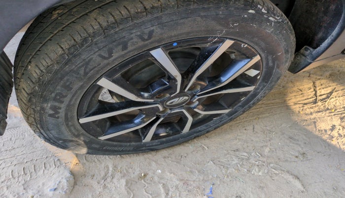 2017 Mahindra KUV 100 NXT K8 D 6 STR, Diesel, Manual, 44,443 km, tyre