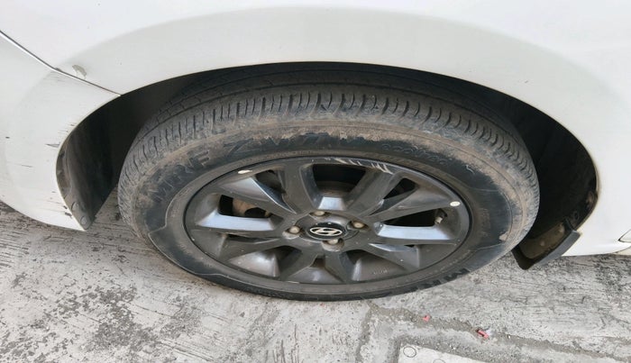 2020 Hyundai Elite i20 SPORTZ PLUS 1.2, Petrol, Manual, 41,025 km, tyre