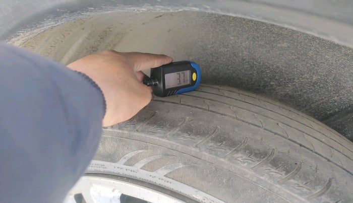 2020 Maruti Vitara Brezza VXI, Petrol, Manual, 44,701 km, tyre