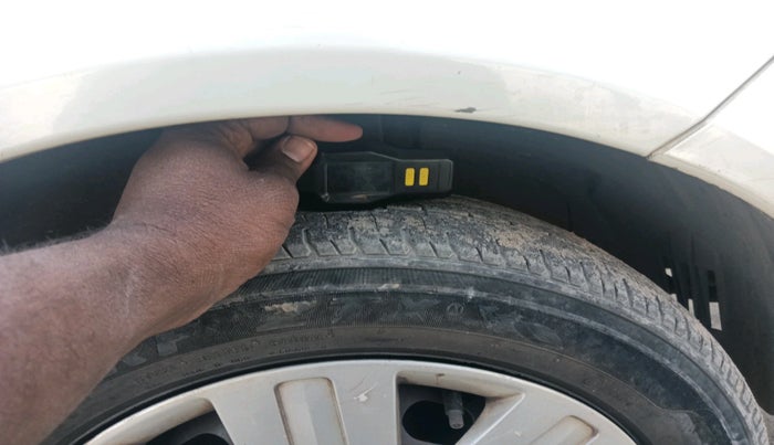 2011 Ford Figo TITANIUM 1.2 PETROL, Petrol, Manual, 85,454 km, tyre