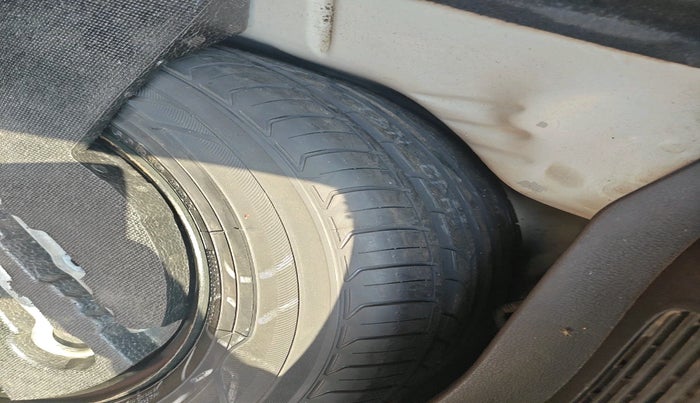 2019 Honda WR-V 1.5L I-DTEC V MT, Diesel, Manual, 3,12,660 km, tyre